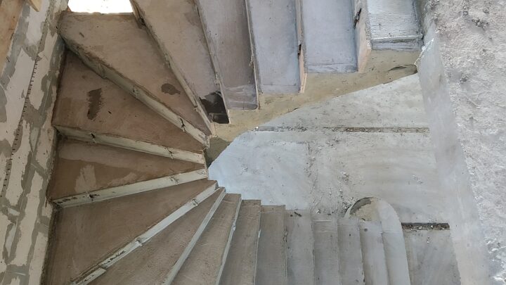 Монолитная лестница в Осоргино