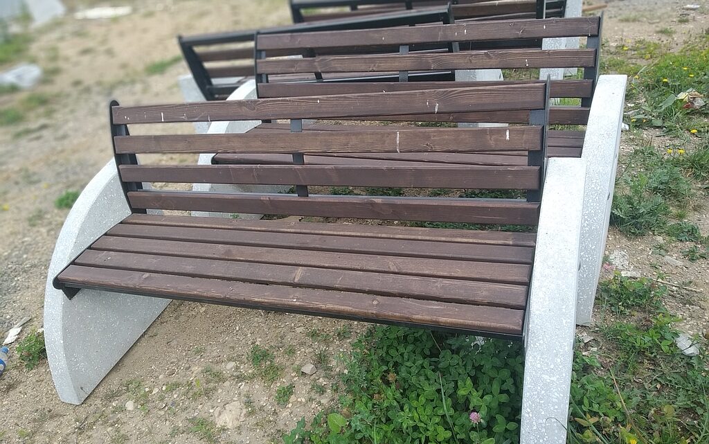 Урны и скамейки из бетона